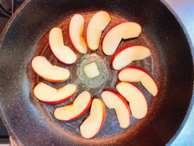 フライパンで簡単 焼きりんごのレシピ 作り方