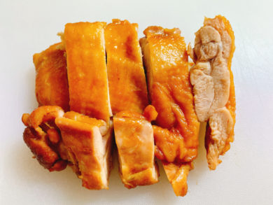 切った照り焼きチキン
